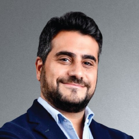 Rustom Lawyer